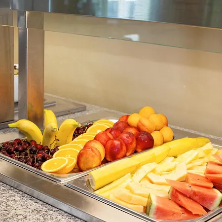 Paradiso Lägenhetshotell 4*