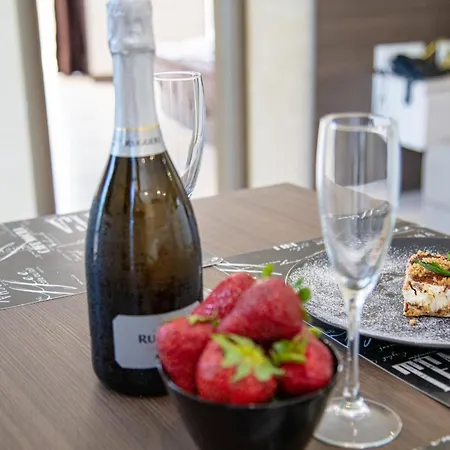 Aparthotel Paradiso 4*