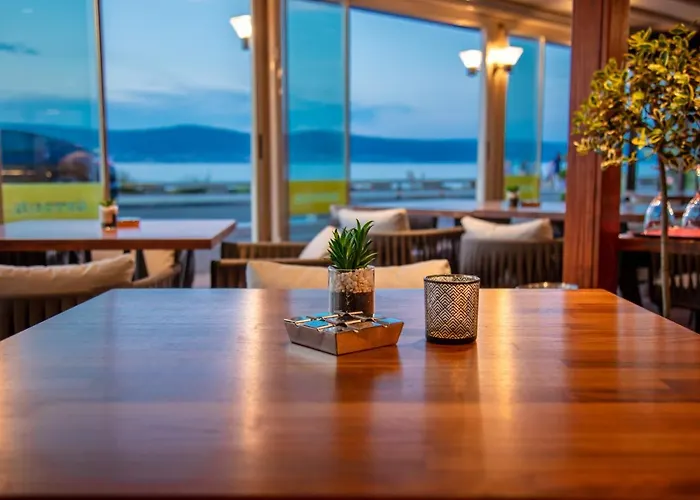 Apartmanhotel Paradiso 4*