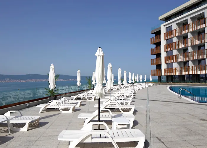 Apartmanhotel Paradiso 4*