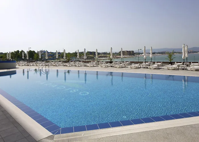 Paradiso Apartmanhotel